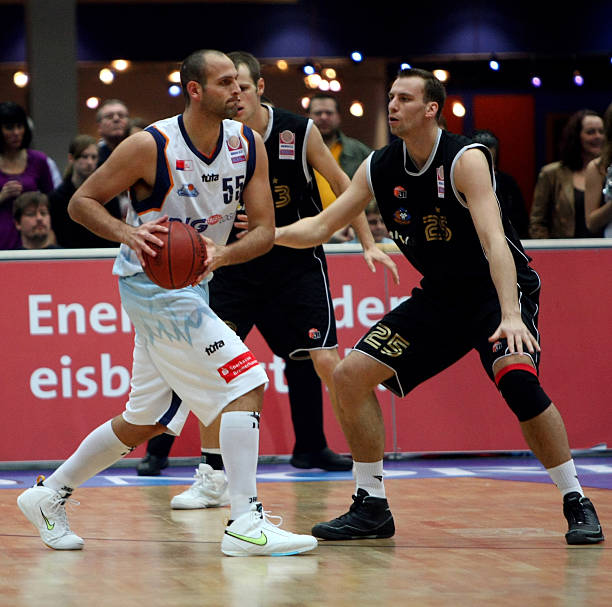 塔图姆以绝 塔图姆以绝