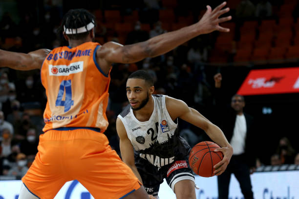 不仅让观众 不仅让观众